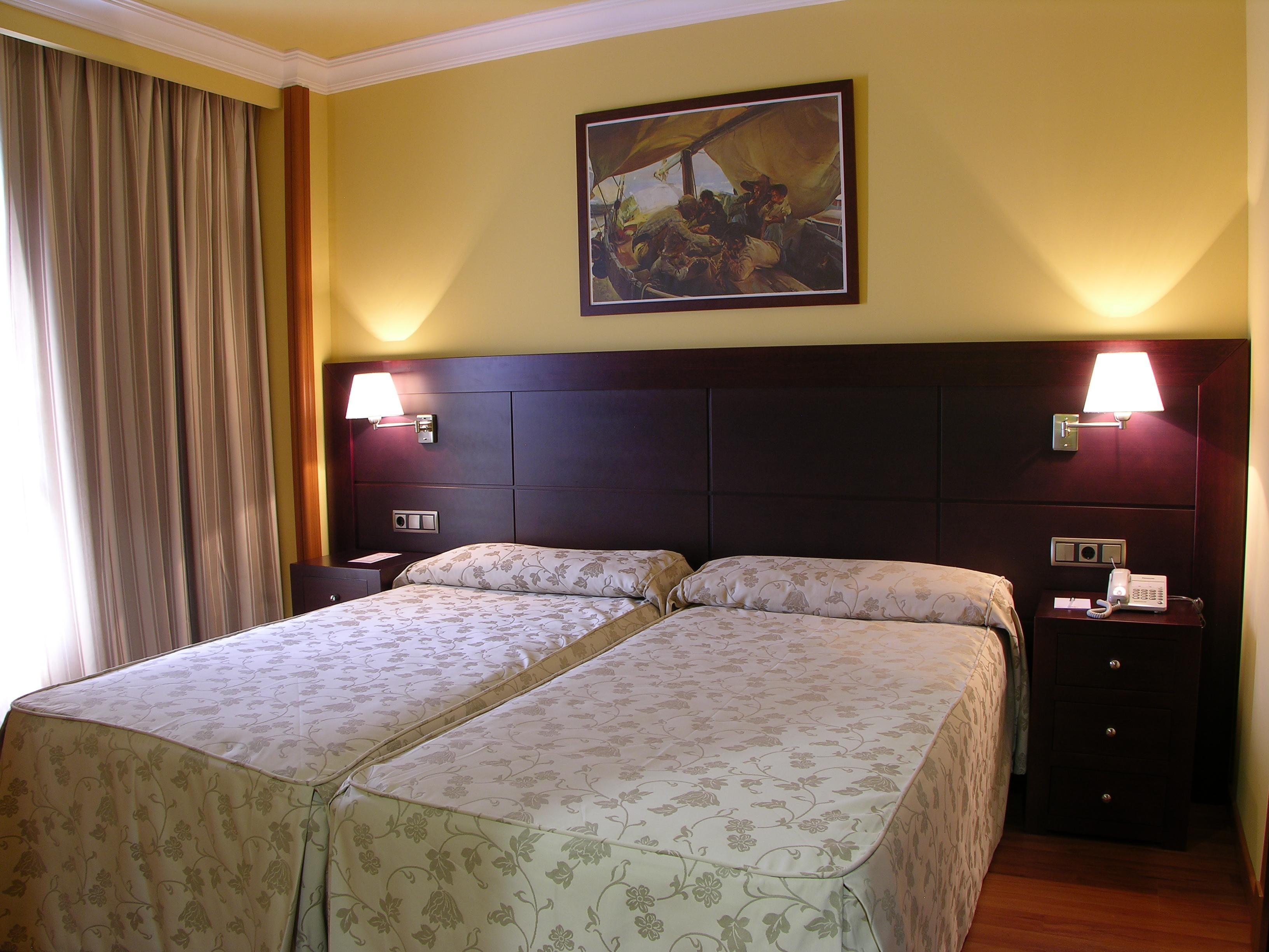 Hotel II Castillas Ávila Extérieur photo