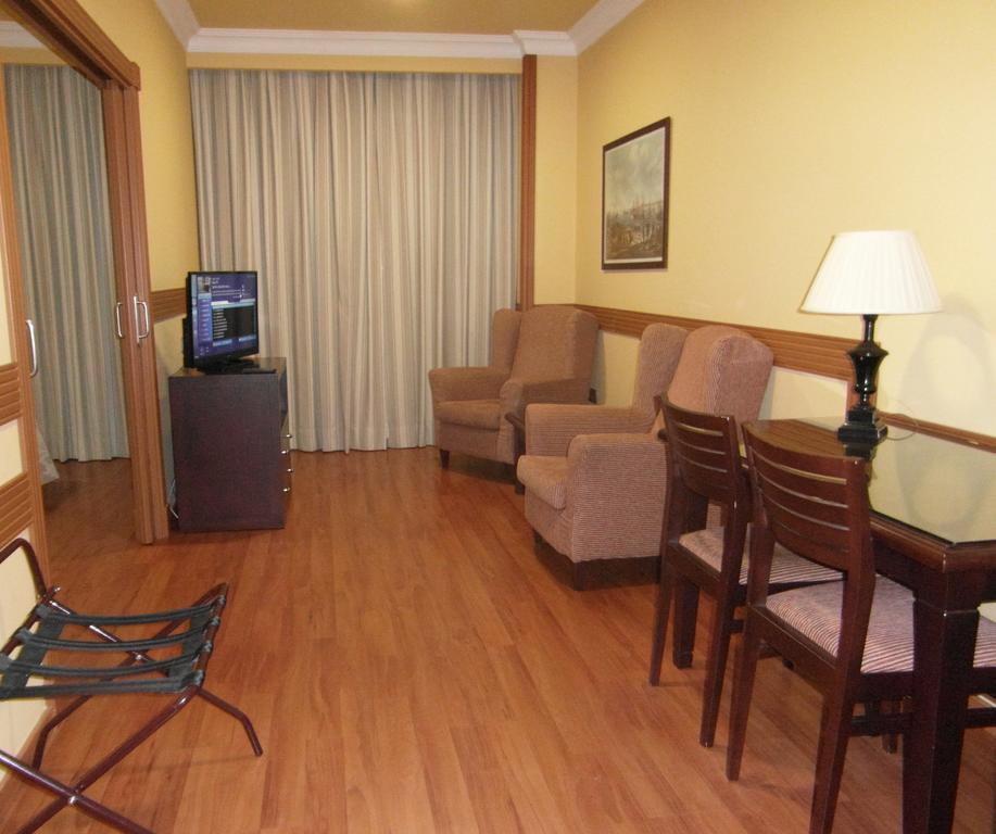 Hotel II Castillas Ávila Extérieur photo